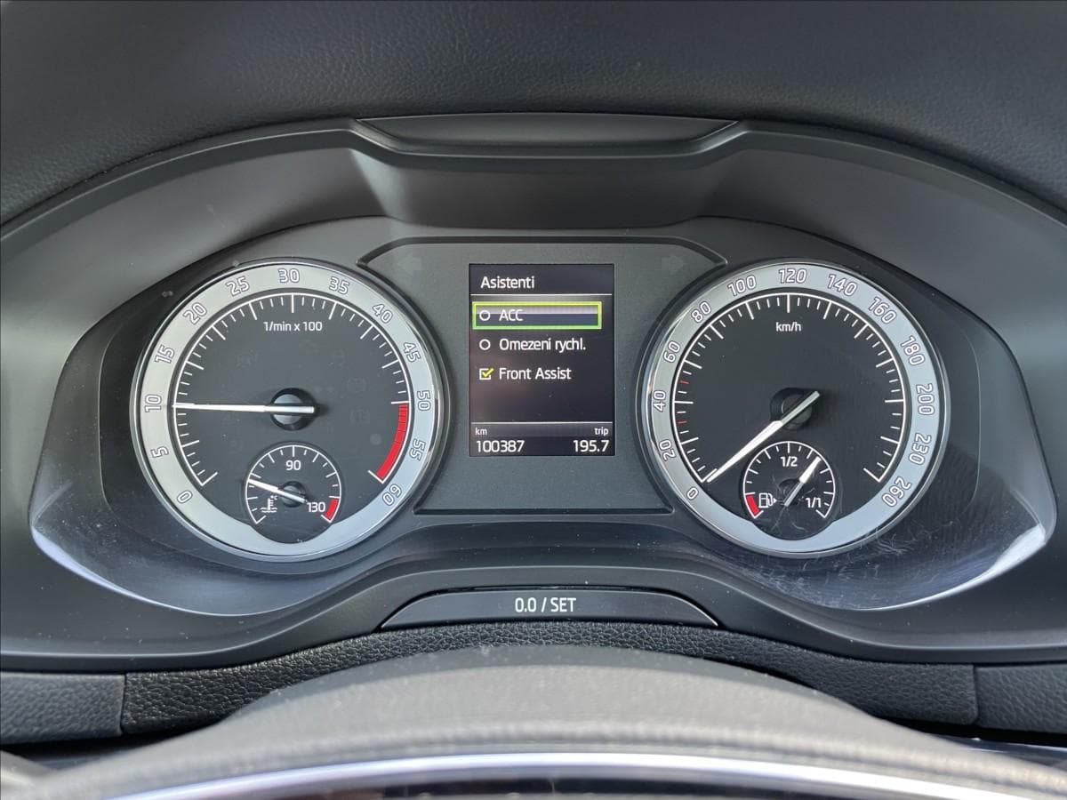 2022 Škoda Karoq - 23