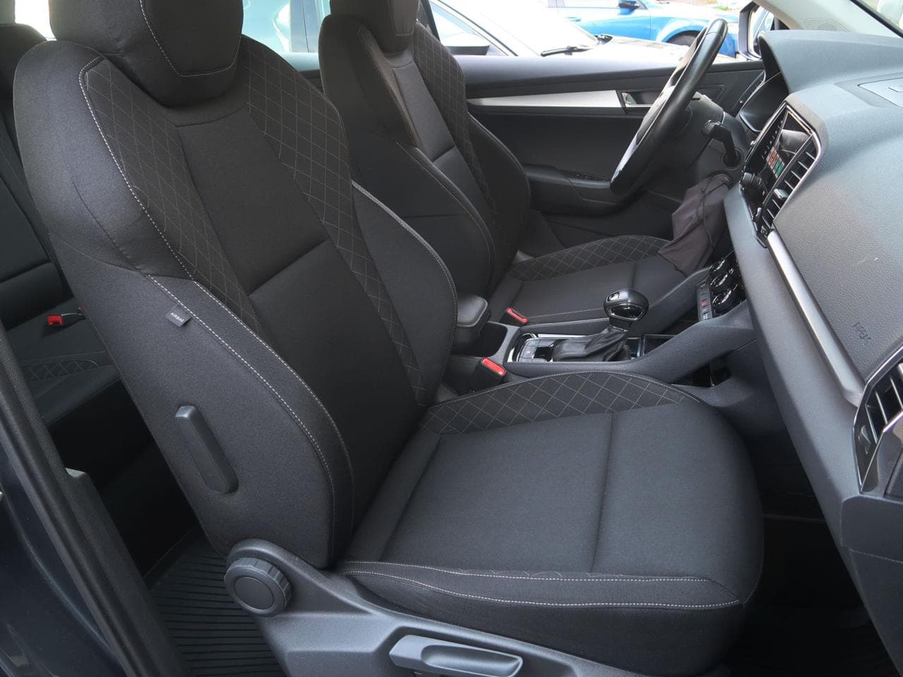 2018 Škoda KAROQ - 12