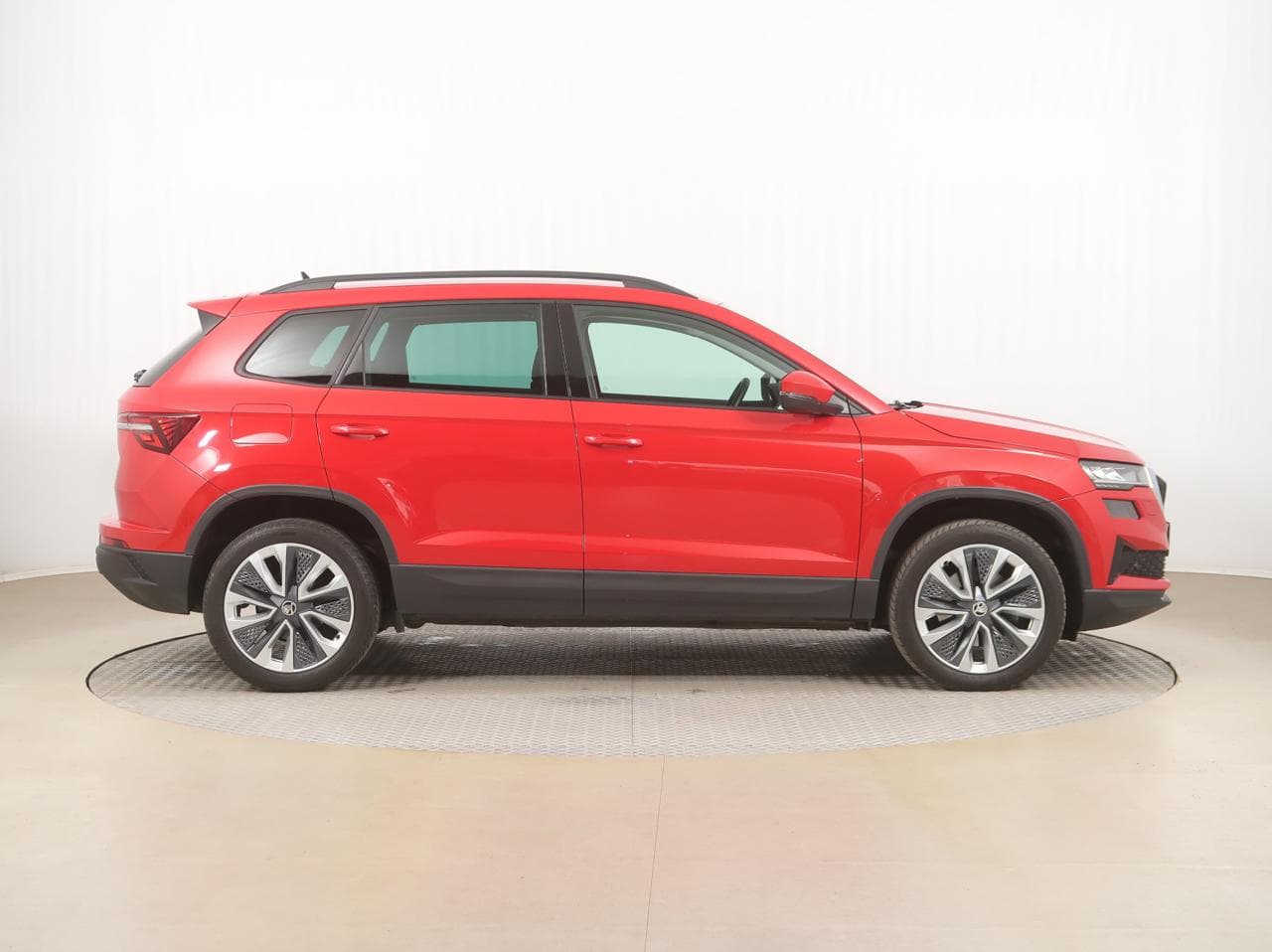 2023 Škoda KAROQ - 8