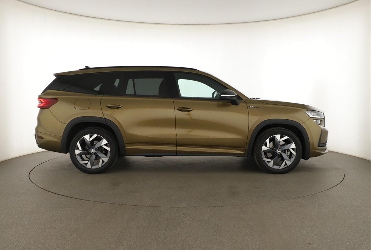 2025 Škoda KODIAQ - 8