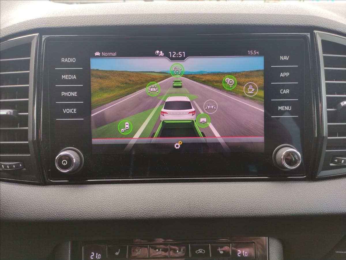2020 Škoda KAROQ - 18