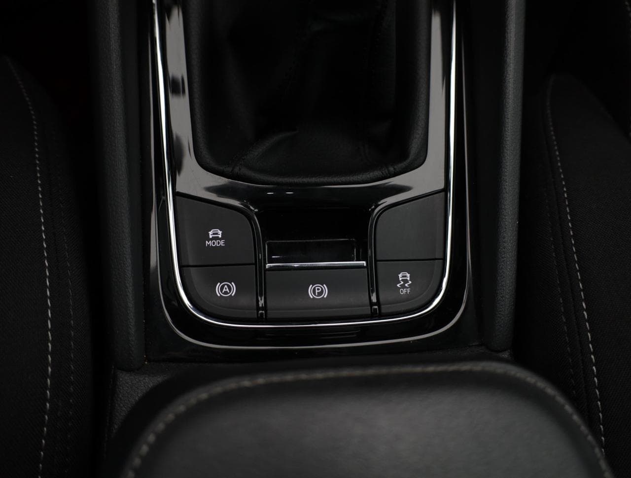 2022 Škoda KAROQ - 18