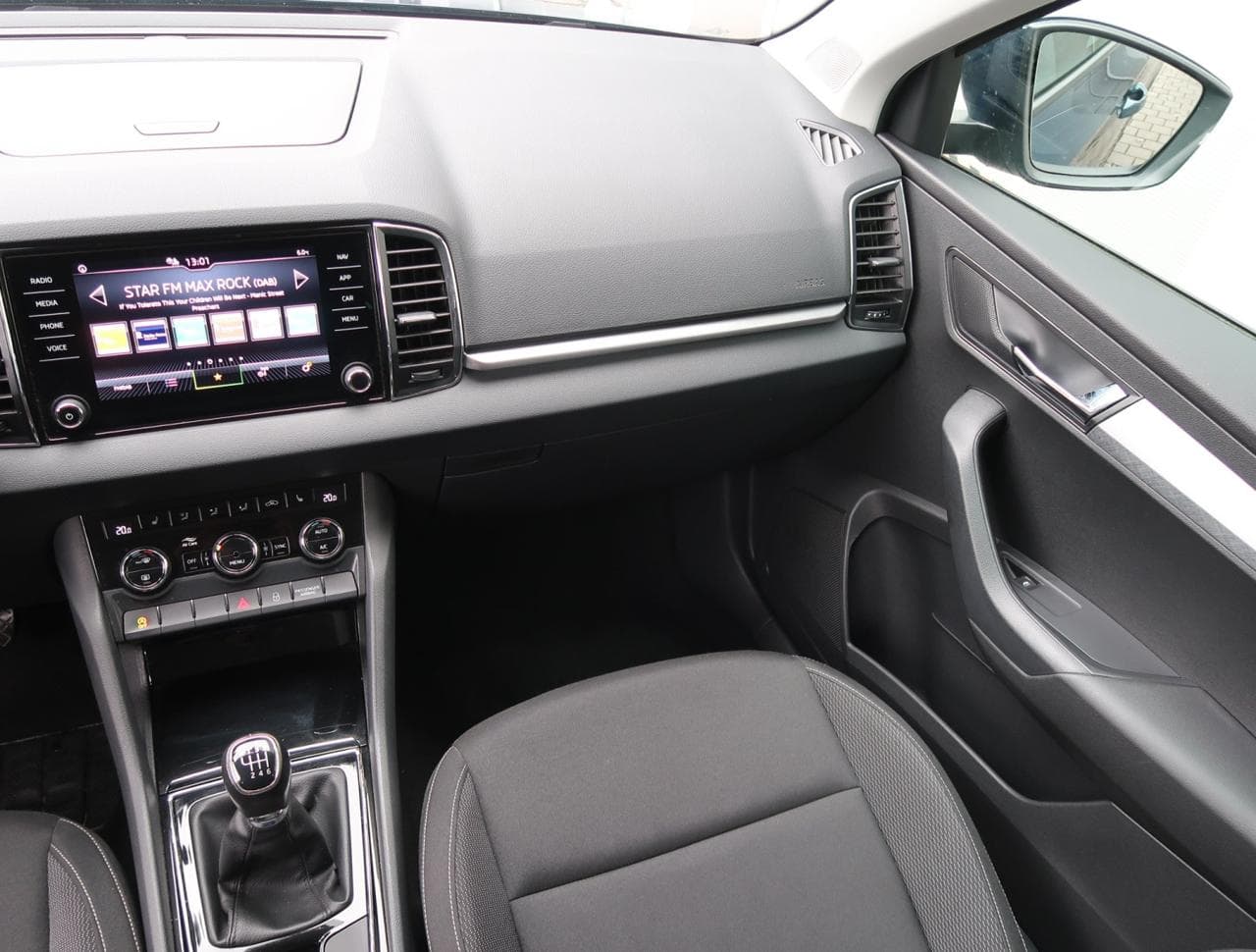 2022 Škoda KAROQ - 10