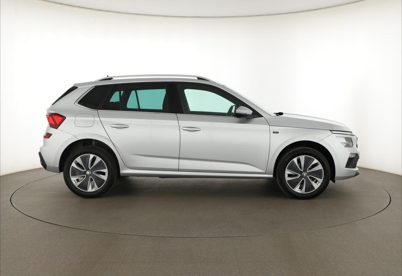 2025 Škoda KAMIQ - 8