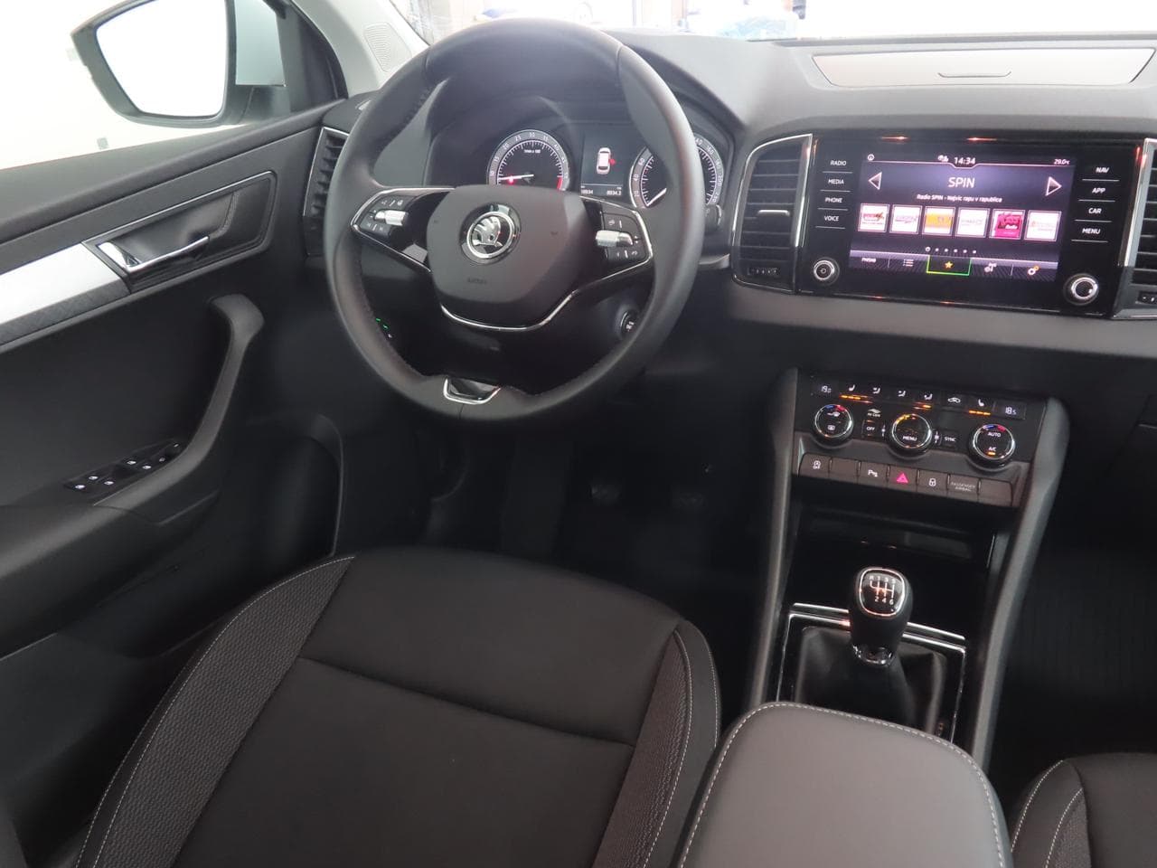 2022 Škoda KAROQ - 9
