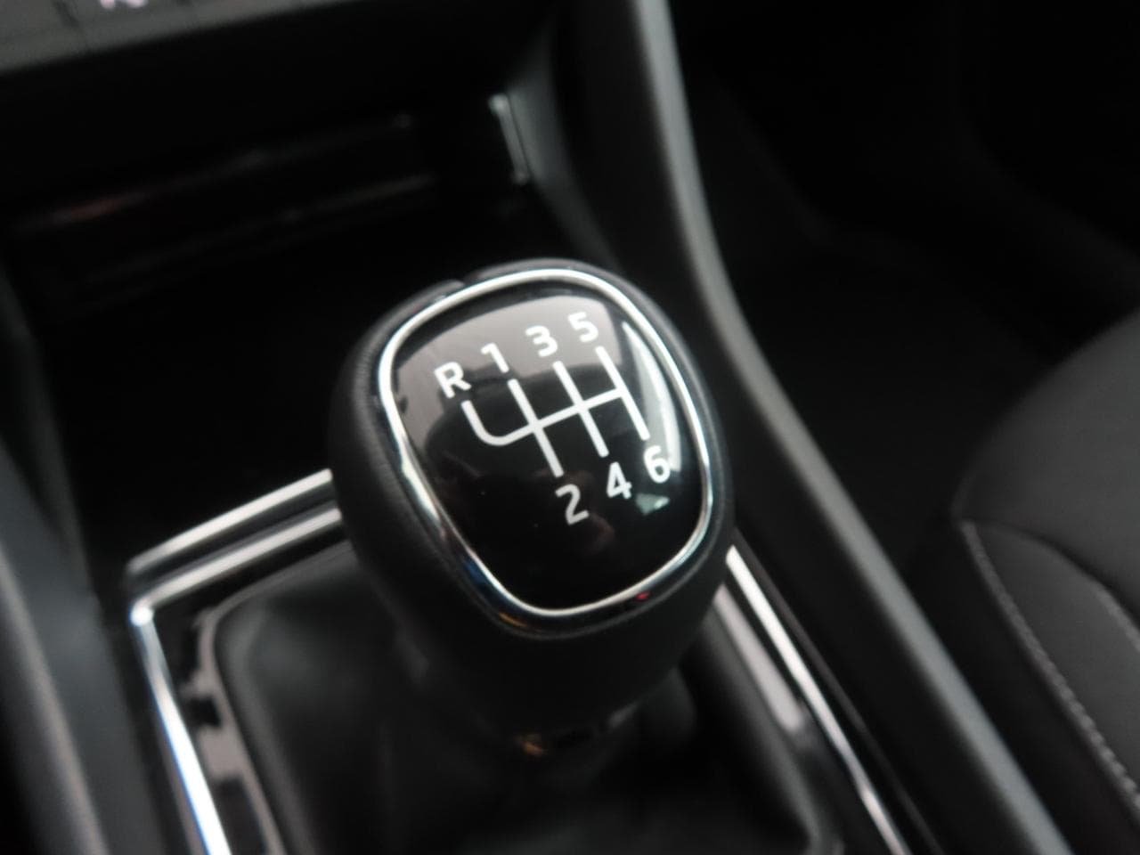 2022 Škoda KAROQ - 19