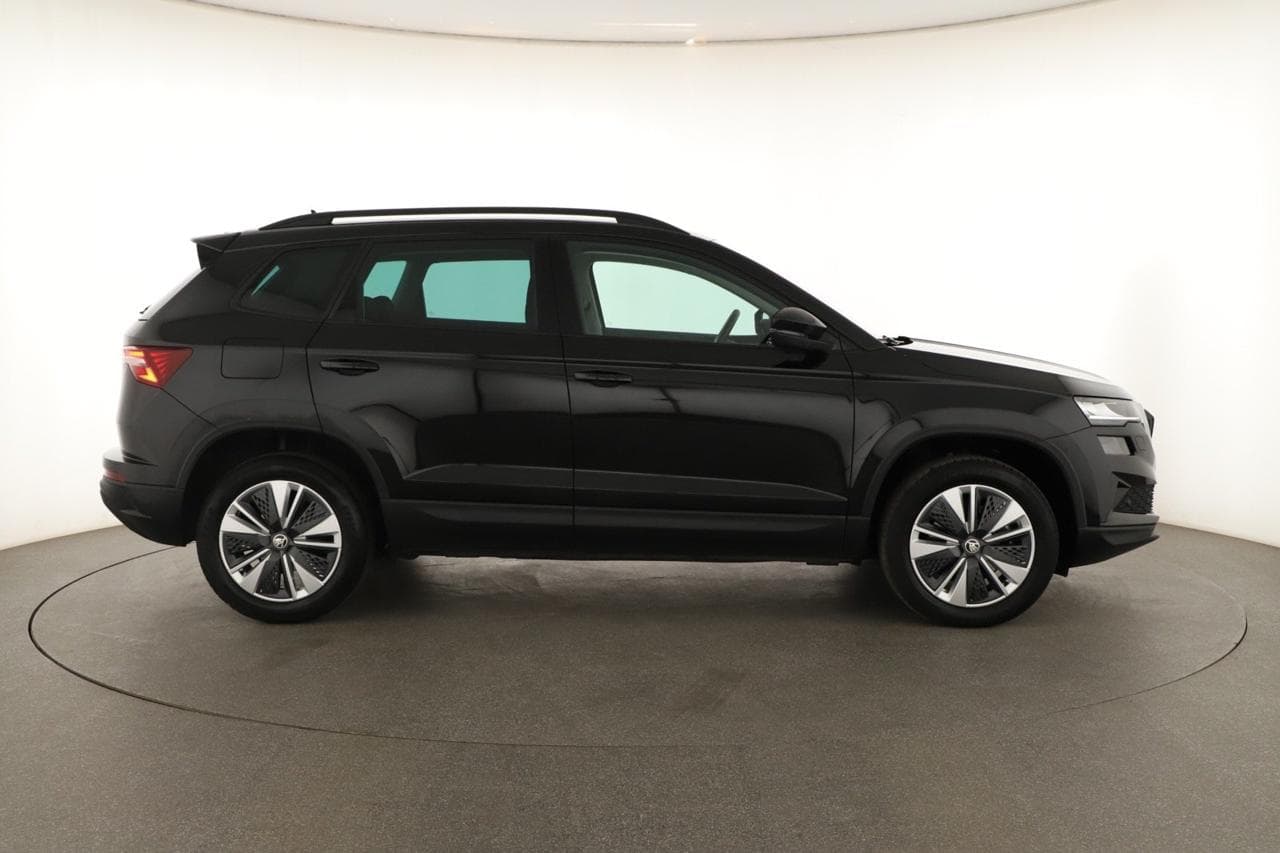 2022 Škoda KAROQ - 8