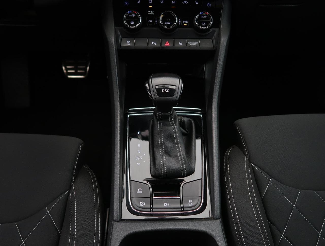 2021 Škoda KAROQ - 19