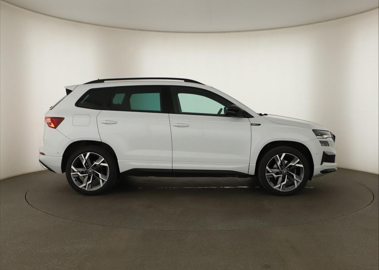 2025 Škoda KAROQ - 8