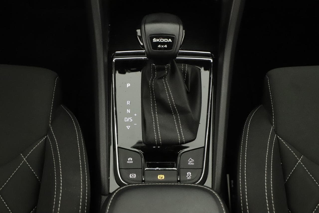 2023 Škoda KAROQ - 16