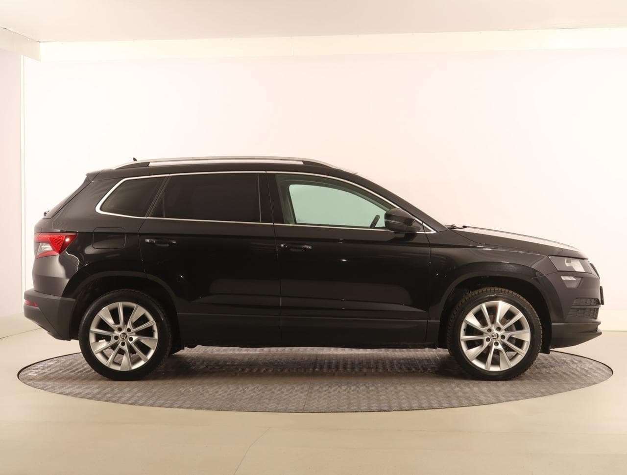 2021 Škoda KAROQ - 8