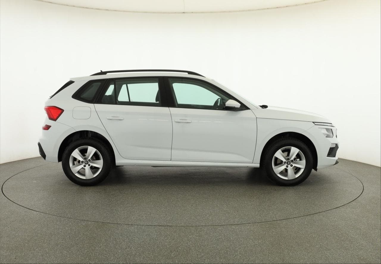 2025 Škoda KAMIQ - 8