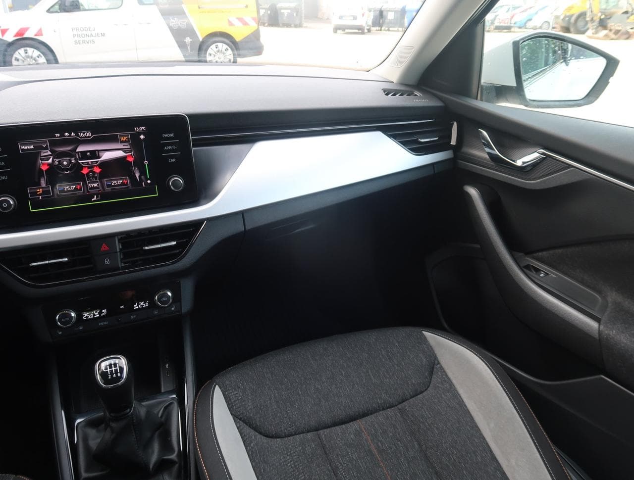 2021 Škoda KAMIQ - 11