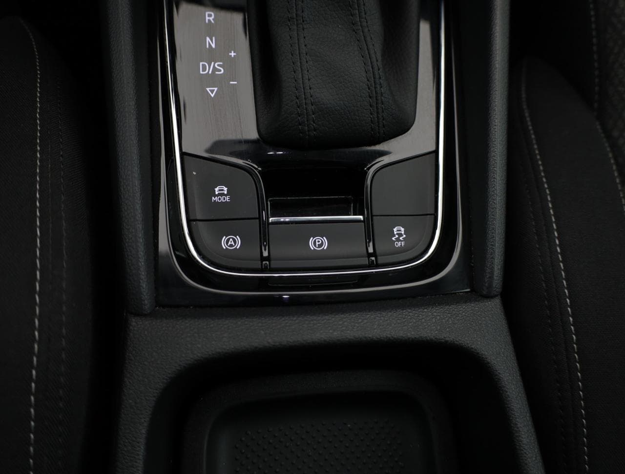 2024 Škoda KAROQ - 18