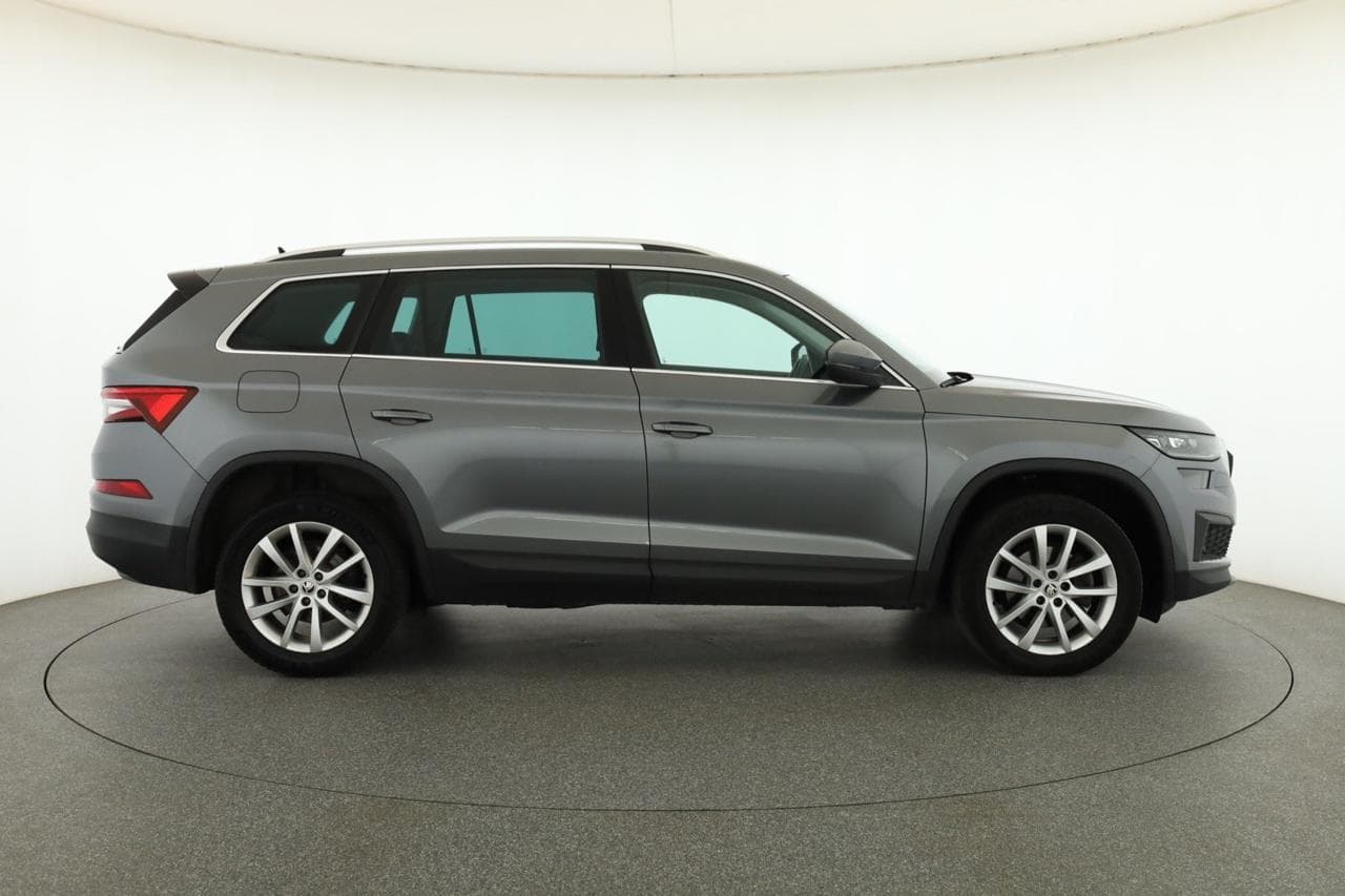 2022 Škoda KODIAQ - 8