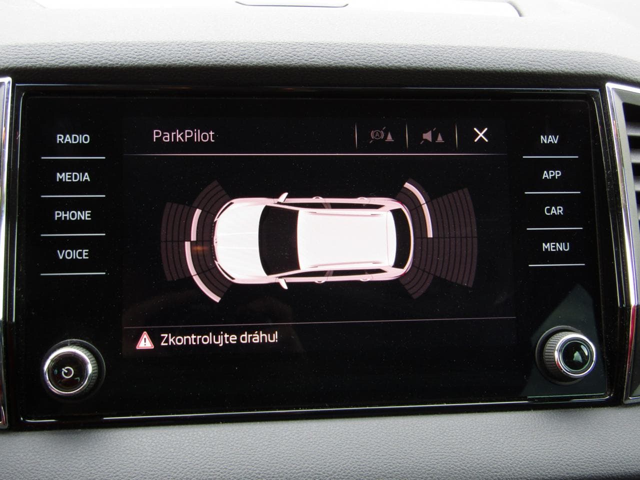 2019 Škoda KAROQ - 19