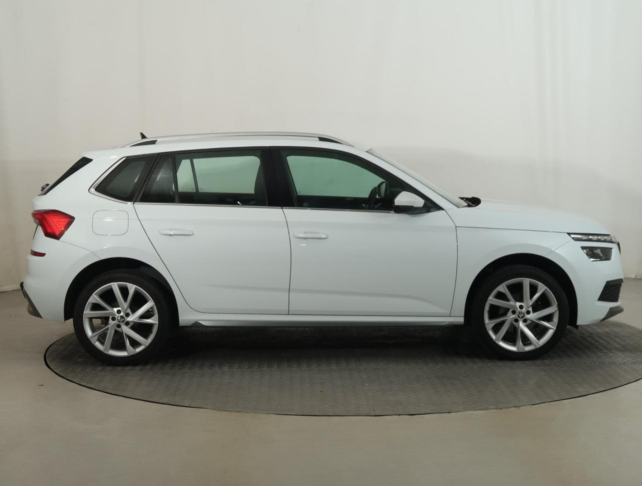2020 Škoda KAMIQ - 8