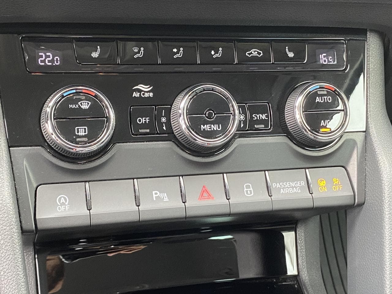 2019 Škoda KAROQ - 24