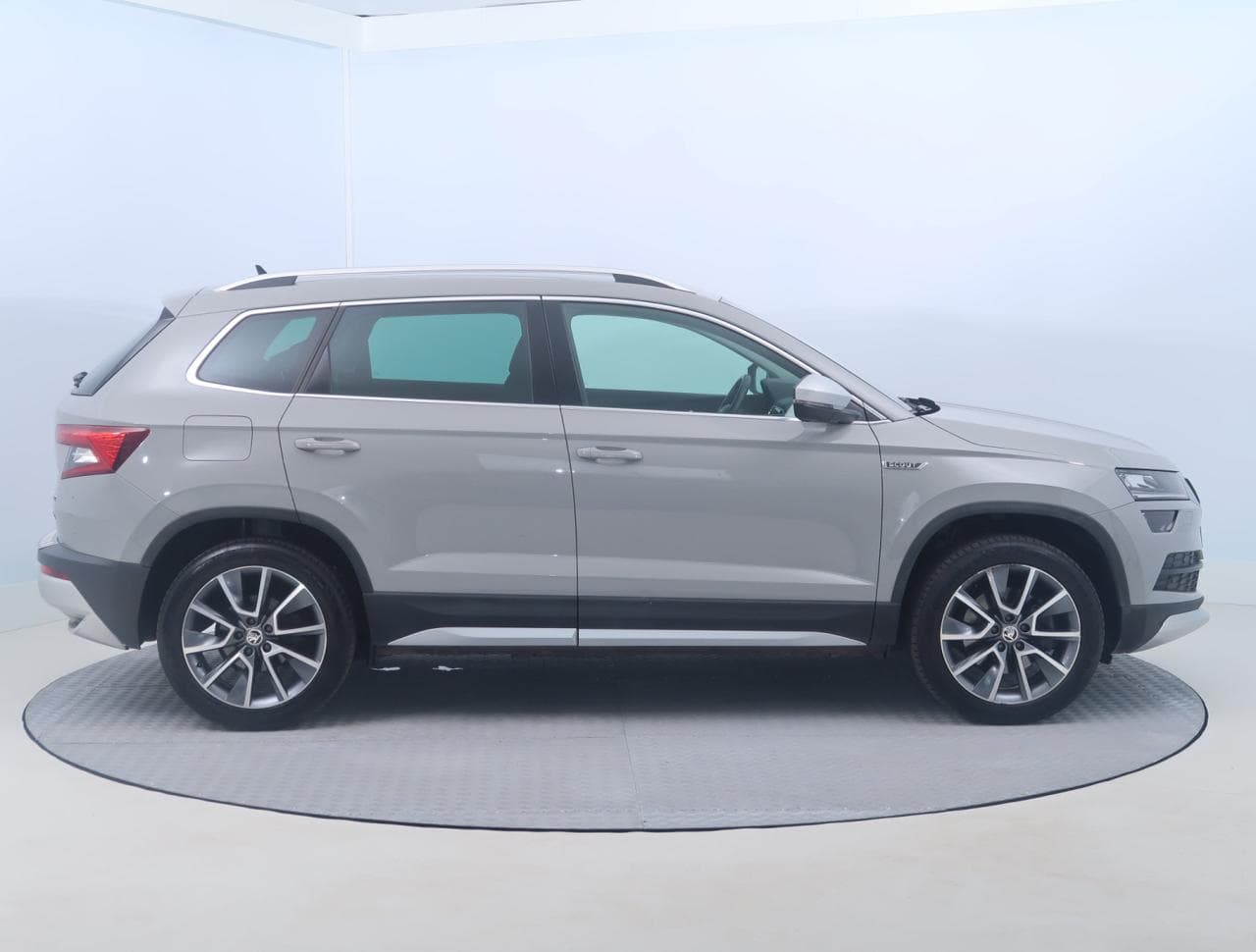 2019 Škoda KAROQ - 8