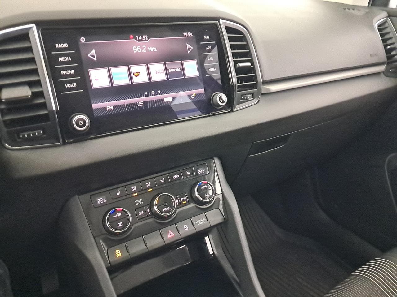 2018 Škoda KAROQ - 17