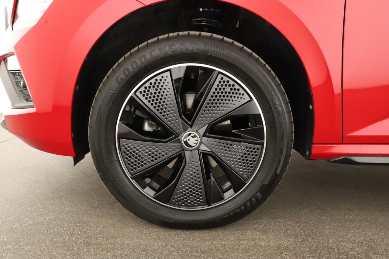2025 Škoda KAMIQ - 18