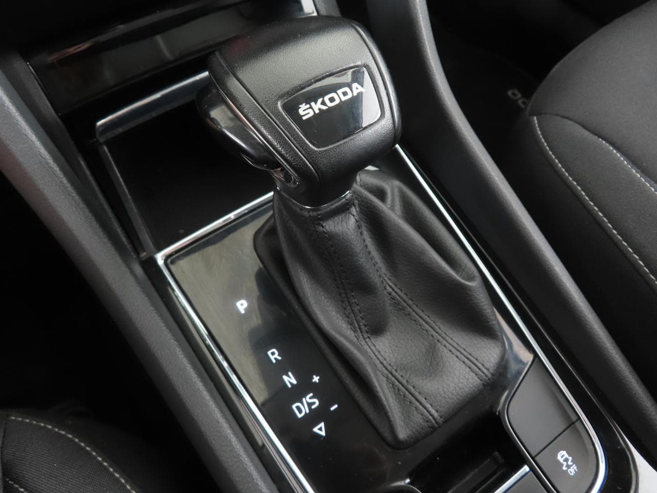 2022 Škoda KAROQ - 19