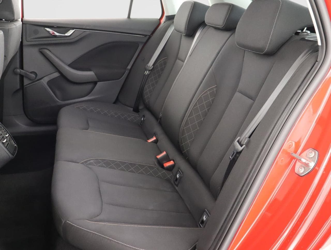 2020 Škoda KAMIQ - 27