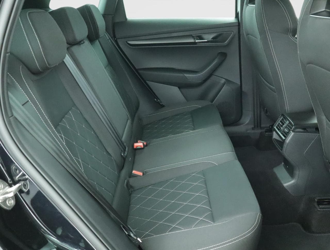 2021 Škoda KAROQ - 25