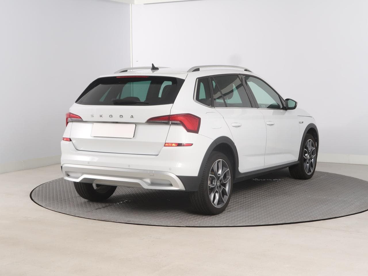2021 Škoda KAMIQ - 11