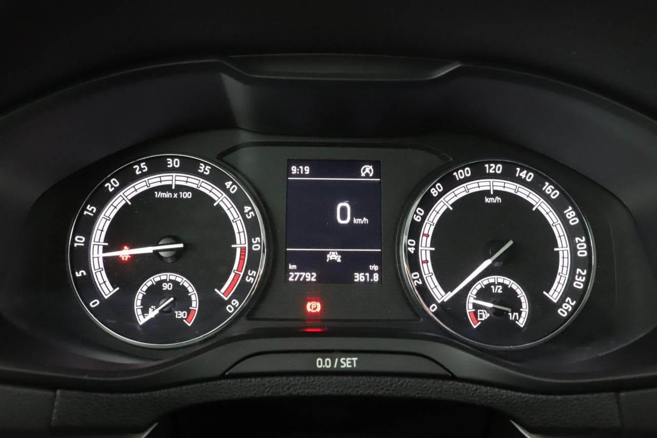 2020 Škoda KAROQ - 23
