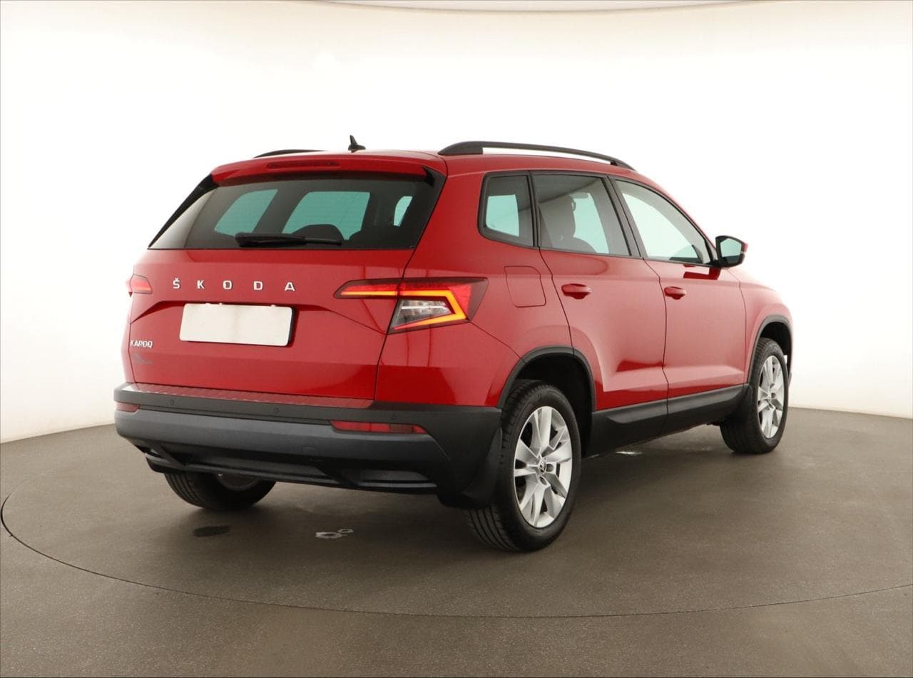 2020 Škoda KAROQ - 11