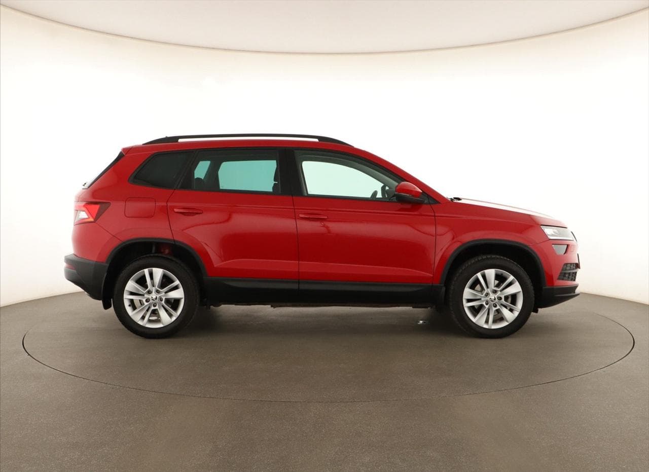 2020 Škoda KAROQ - 13
