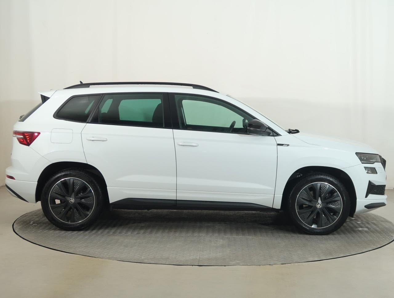 2022 Škoda KAROQ - 8