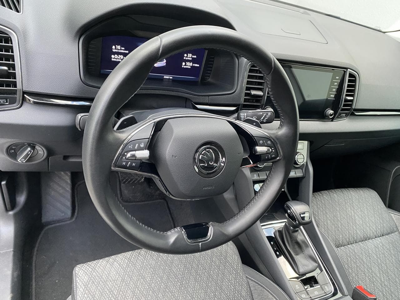 2022 Škoda KAROQ - 12