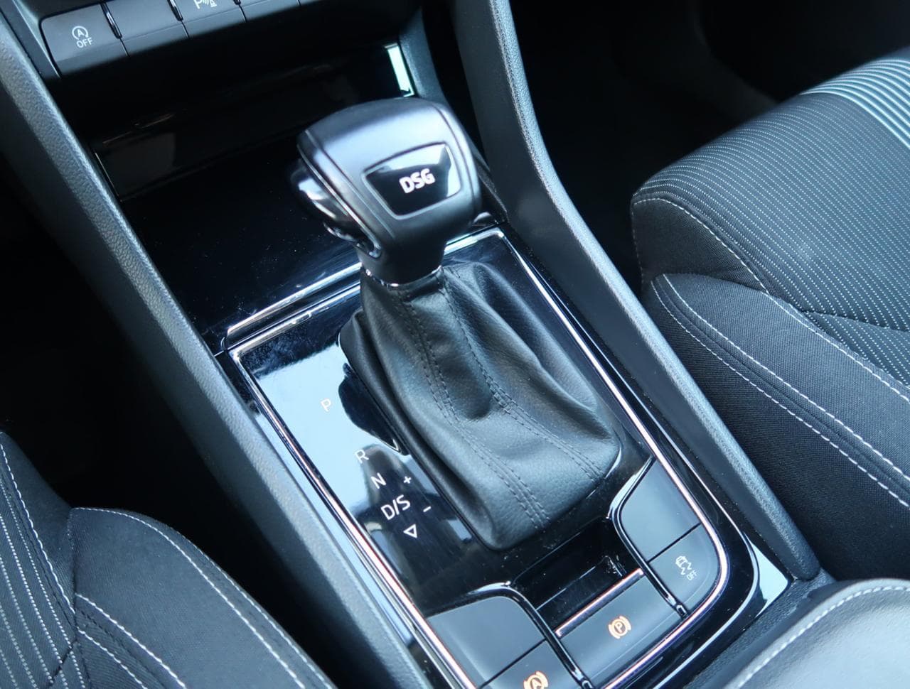 2019 Škoda KAROQ - 19