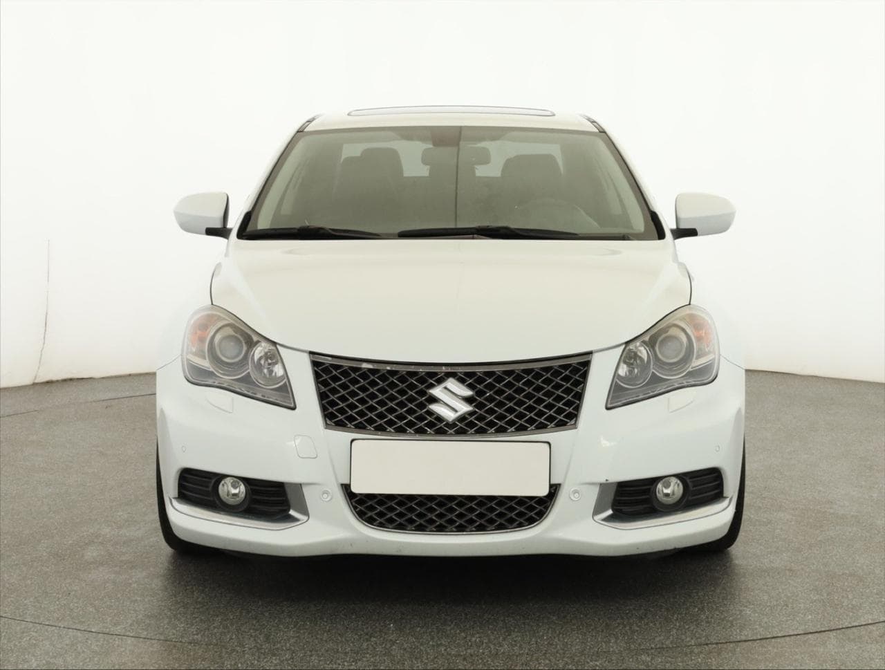 2014 Suzuki KIZASHI - 2