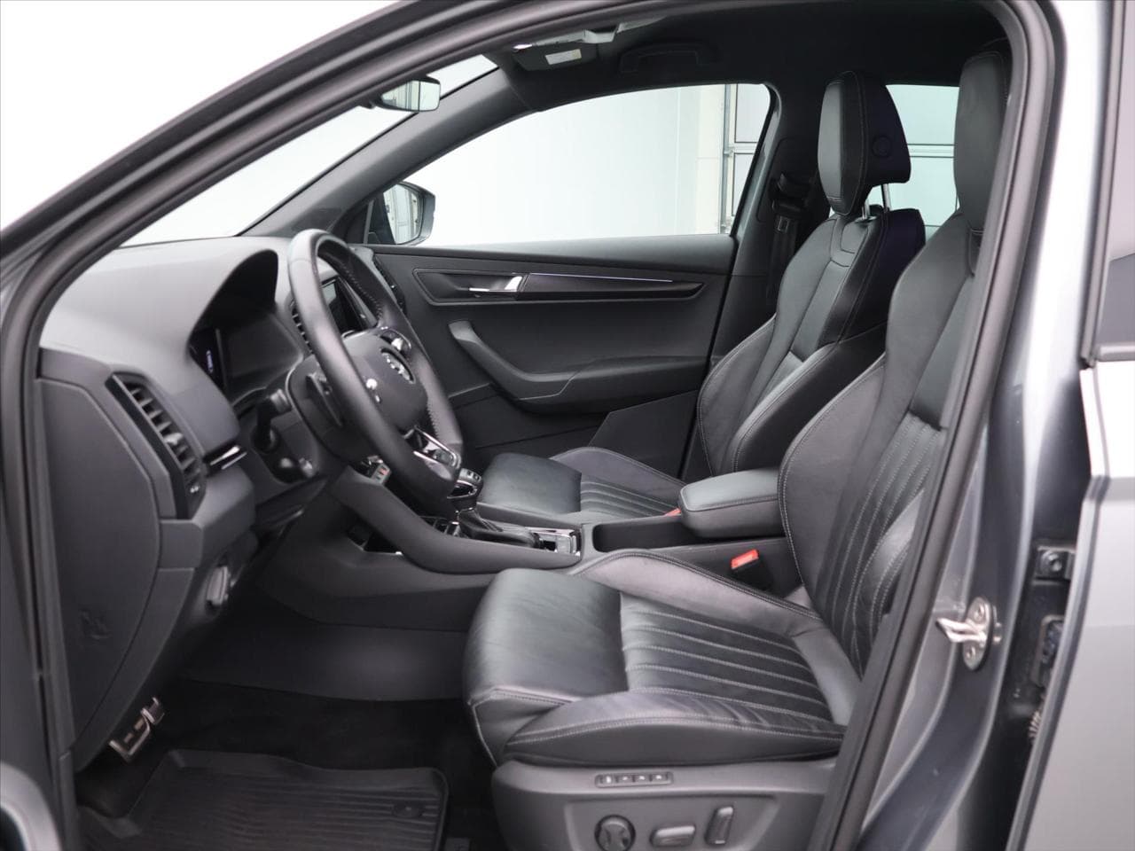 2023 Škoda KAROQ - 10