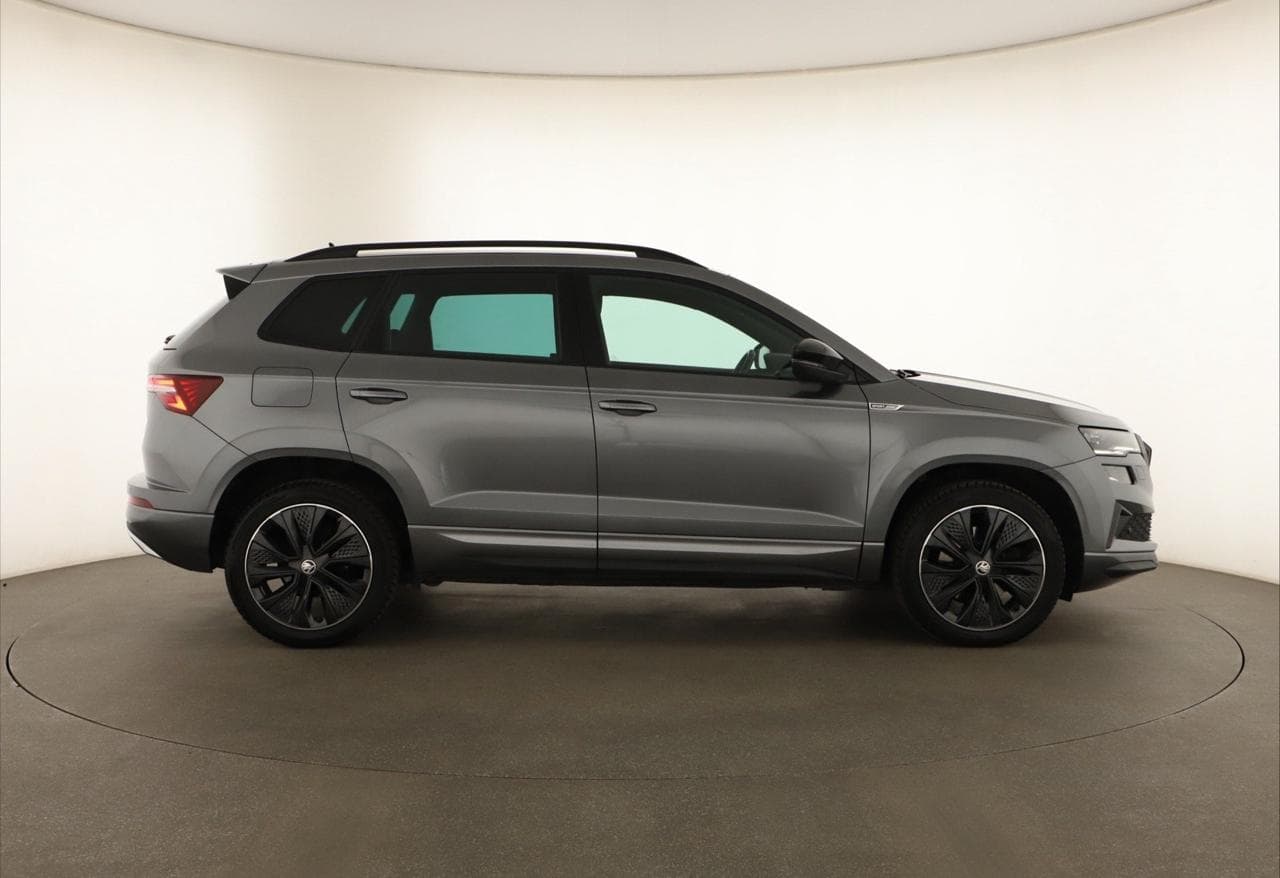 2022 Škoda KAROQ - 8