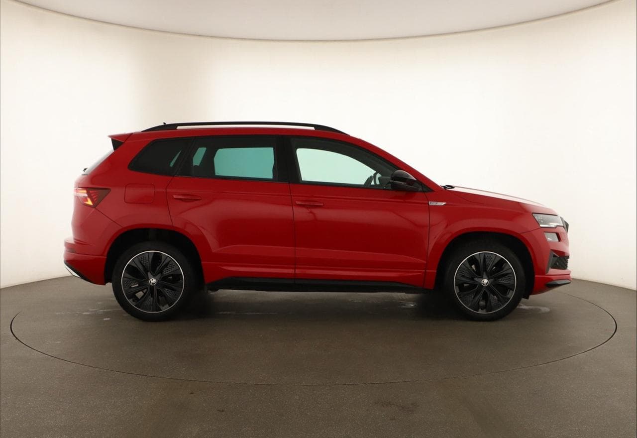 2023 Škoda KAROQ - 8