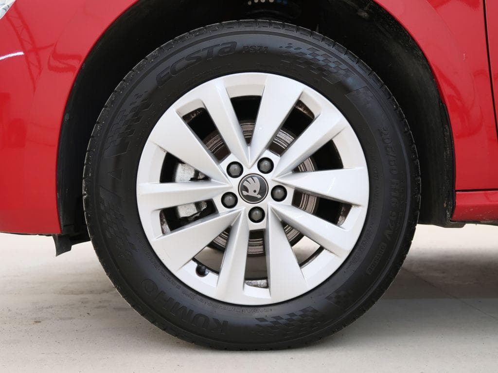 2025 Škoda KAMIQ - 10