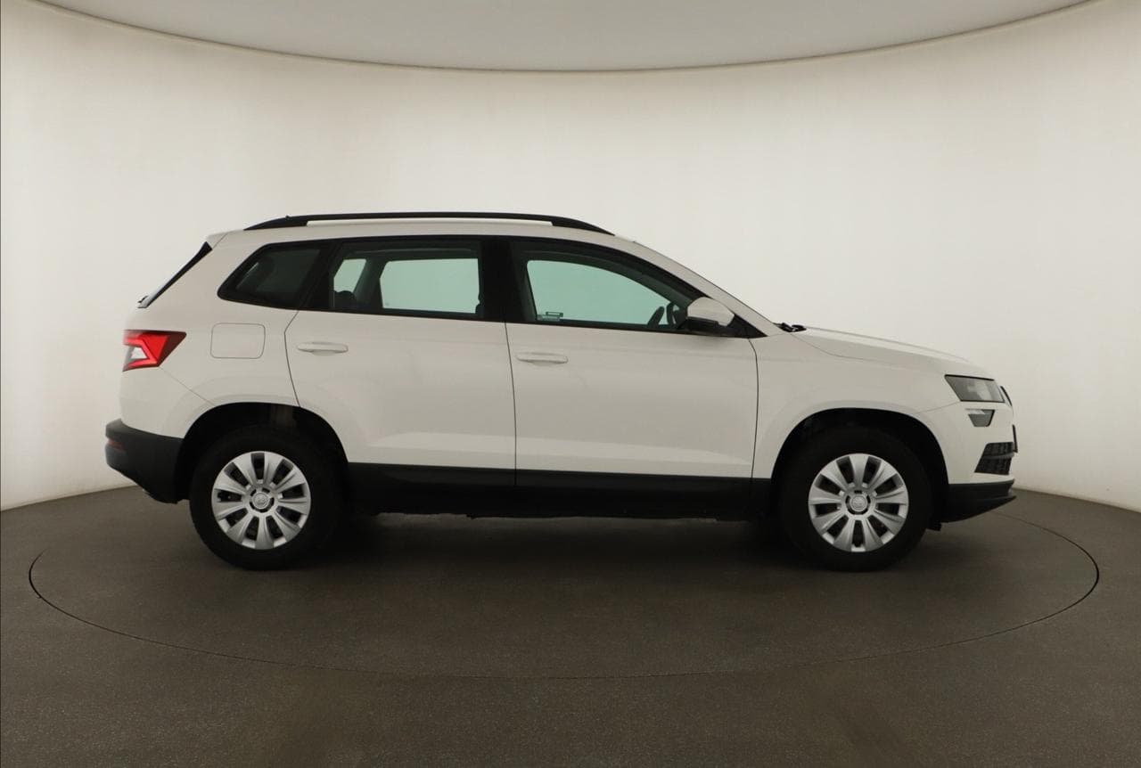2020 Škoda KAROQ - 8