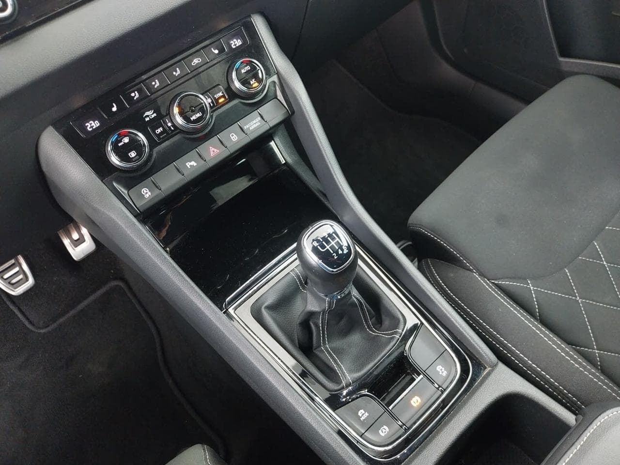 2021 Škoda KAROQ - 19