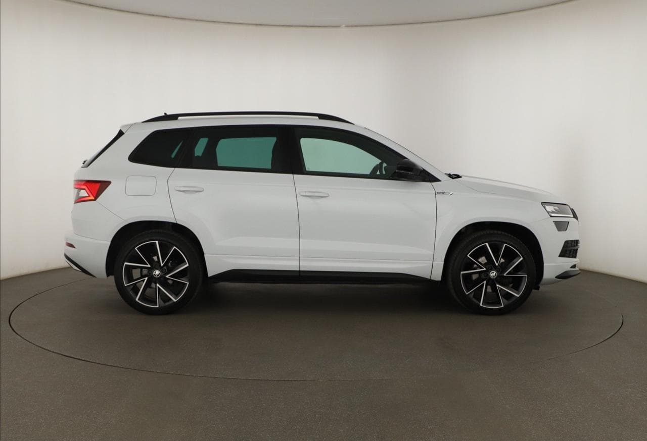 2021 Škoda KAROQ - 8