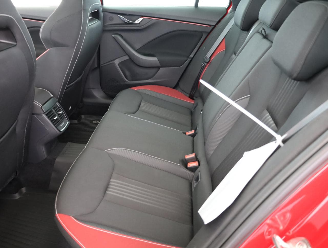 2023 Škoda KAMIQ - 12