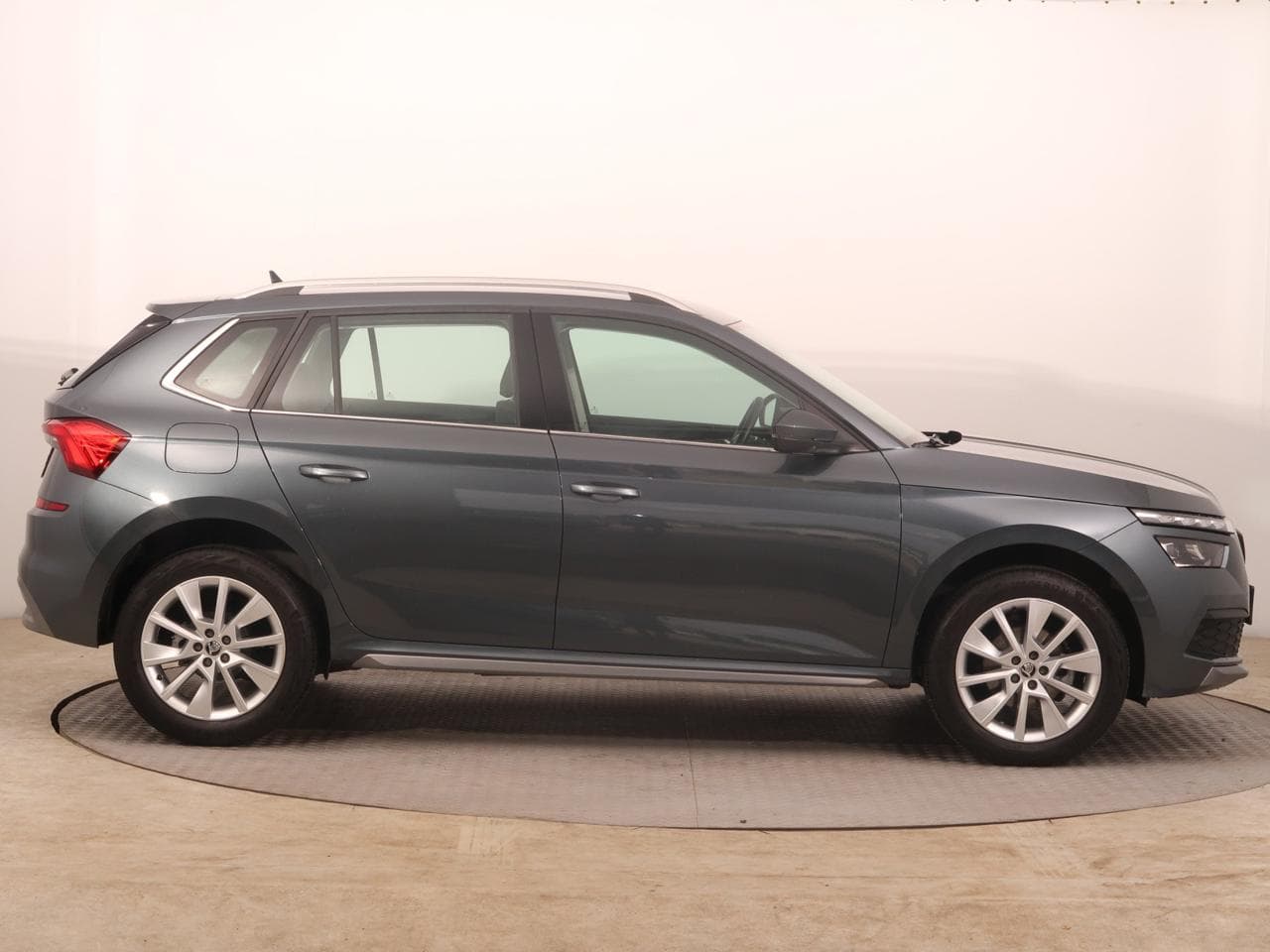 2021 Škoda KAMIQ - 8