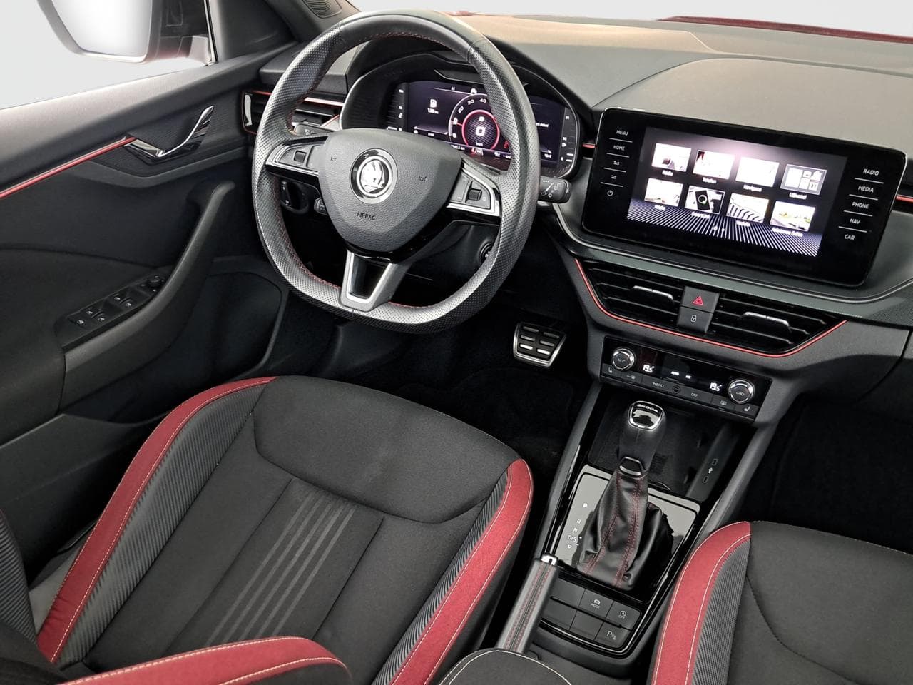 2020 Škoda KAMIQ - 9