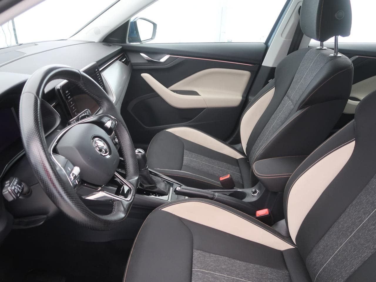 2020 Škoda KAMIQ - 16