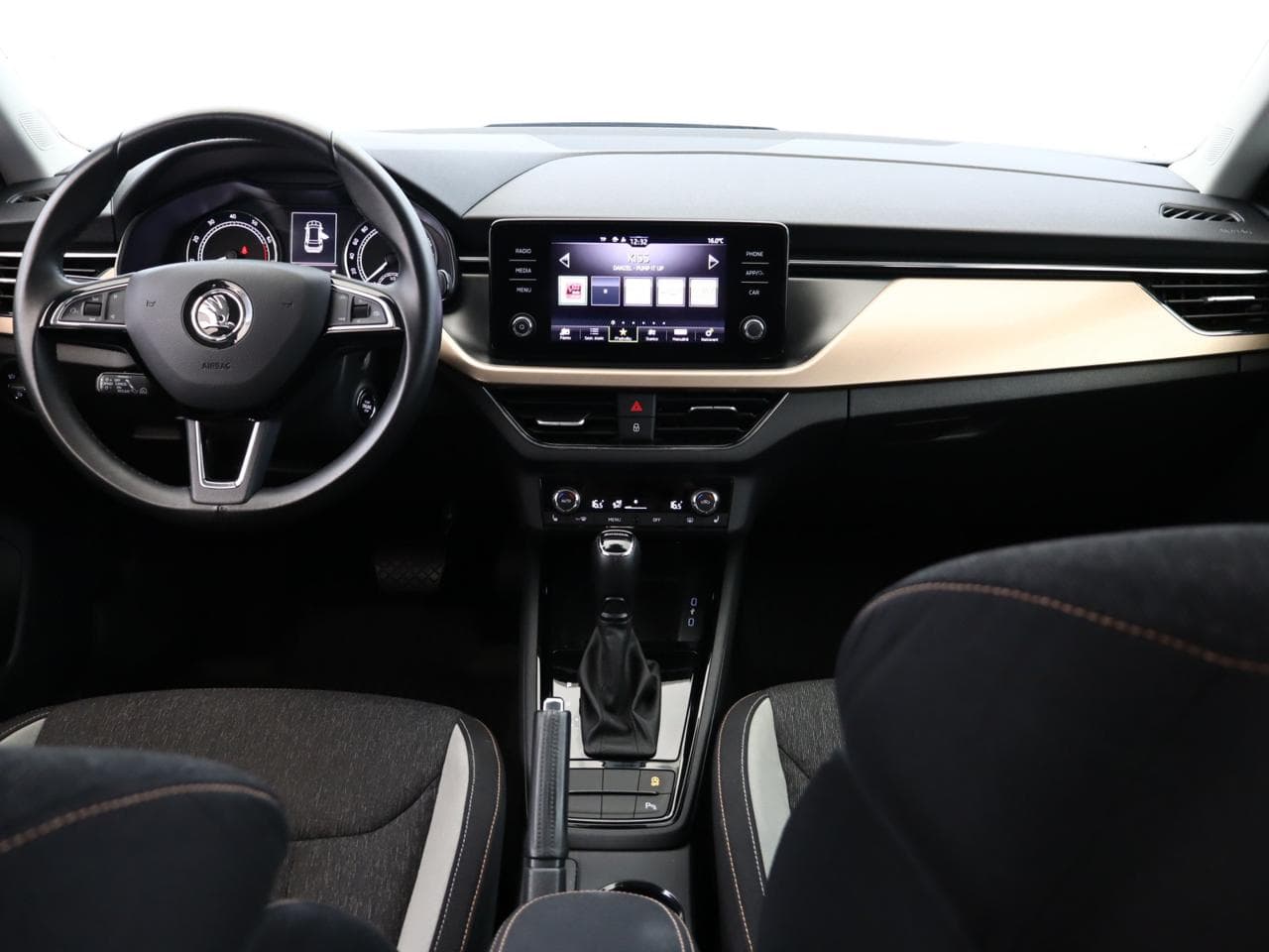 2020 Škoda KAMIQ - 9