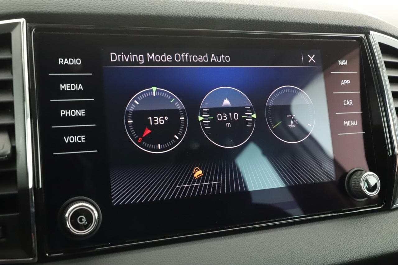 2022 Škoda KAROQ - 18