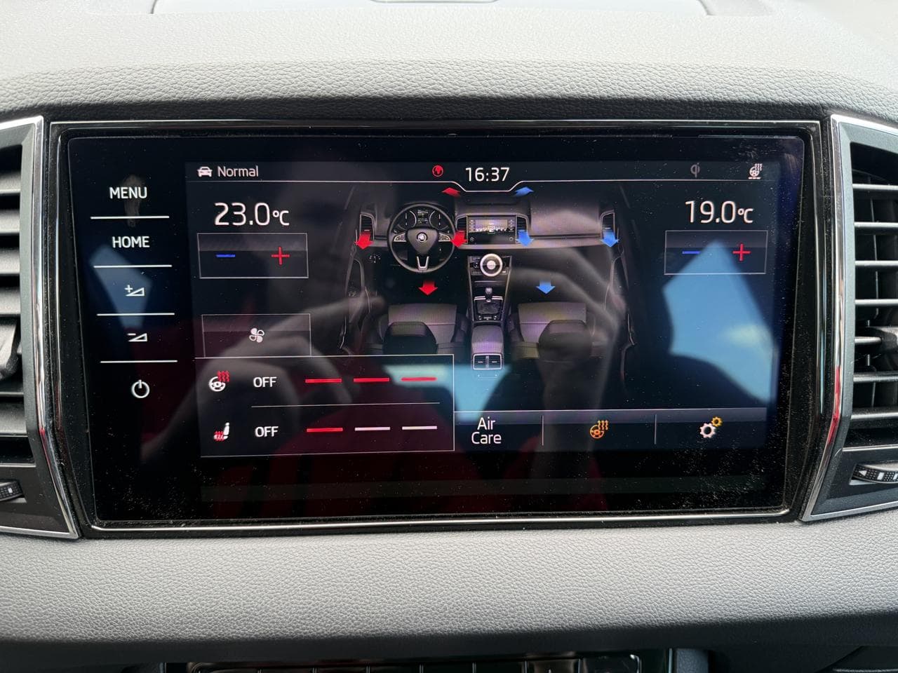 2019 Škoda KAROQ - 18